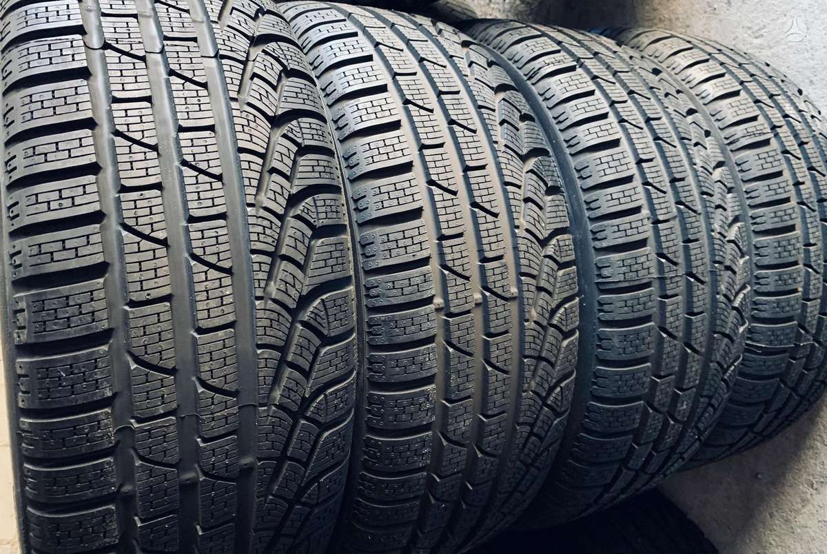 Pirelli, winter 235/45 R18