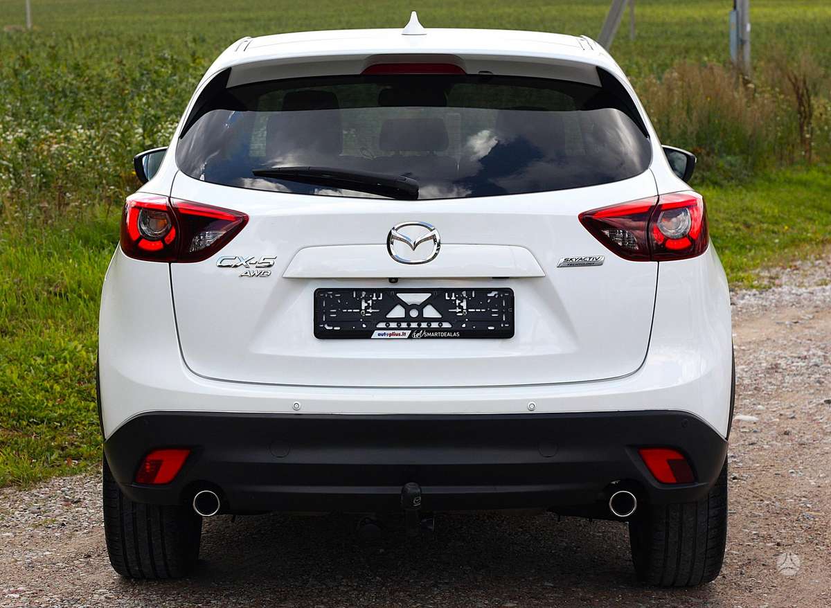 Mazda CX-5, 2.2 l., off-road / crossover