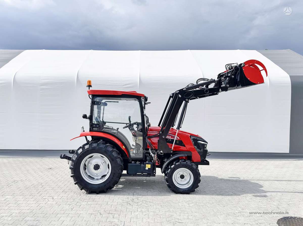 LOVOL M404, tractors