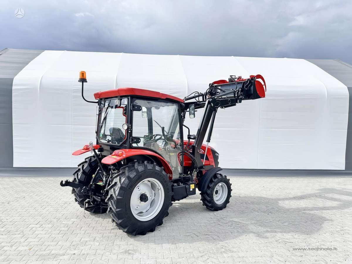 LOVOL M404, tractors