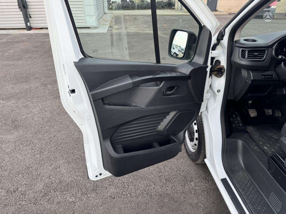 Renault Trafic, 2.0 l., cargo van