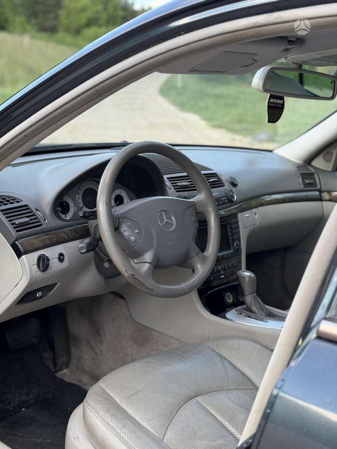 Mercedes-Benz E320, 3.2 l., Универсал