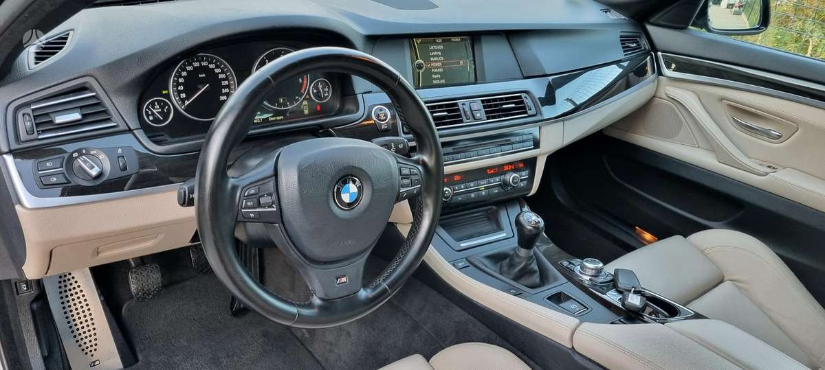 BMW 520, 2.0 l., wagon