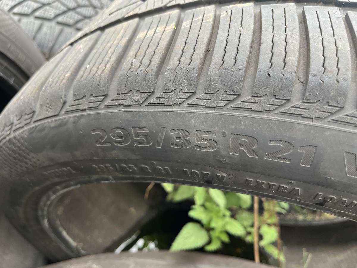 Continental, winter 295/35 R21