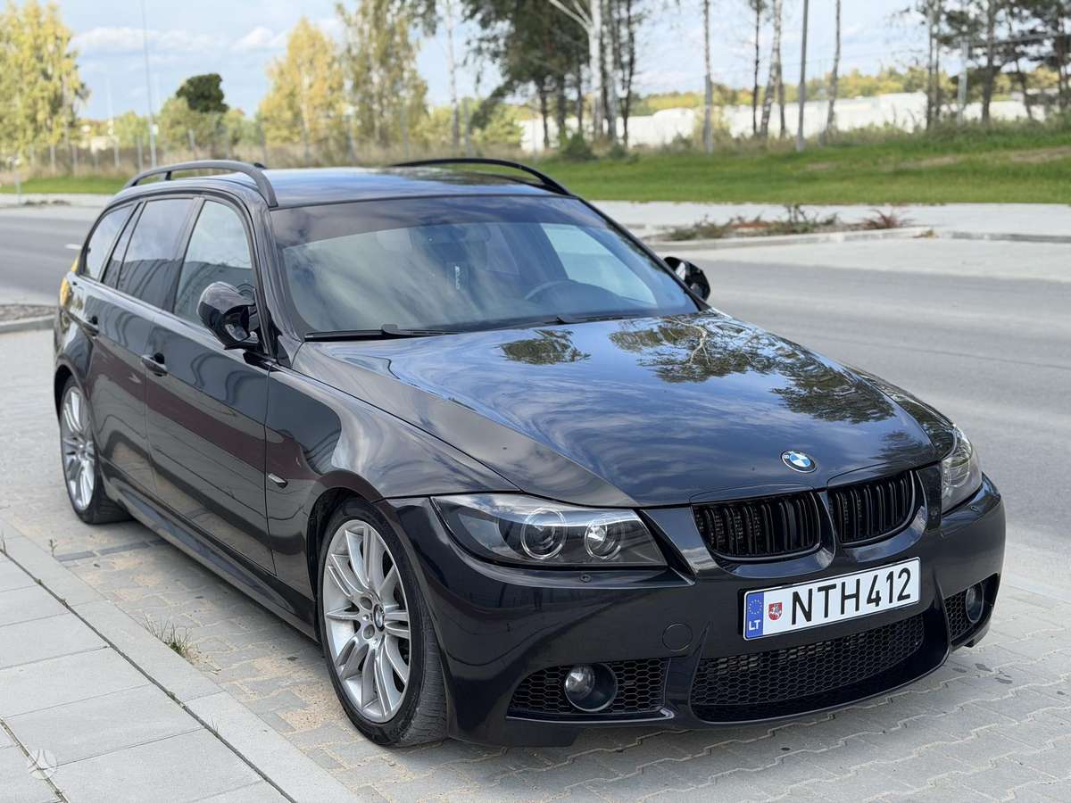 BMW 330, 3.0 l., wagon
