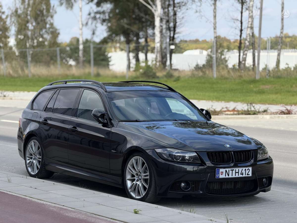 BMW 330, 3.0 l., Универсал