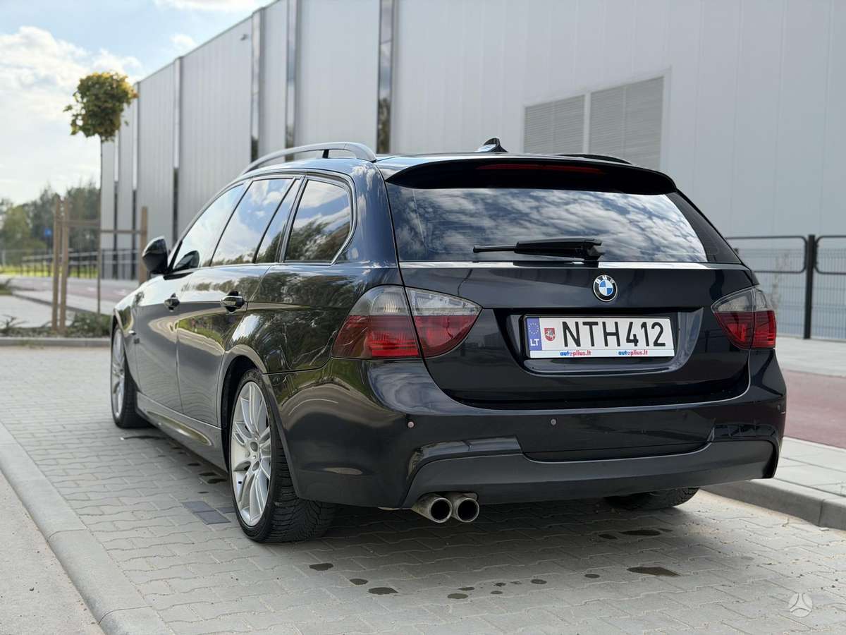 BMW 330, 3.0 l., Универсал