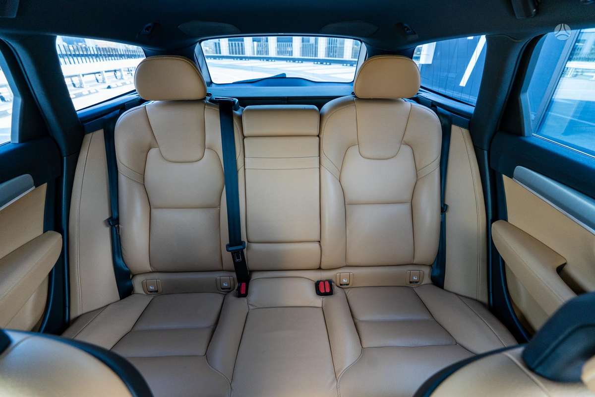 Volvo V90, 2.0 l., wagon
