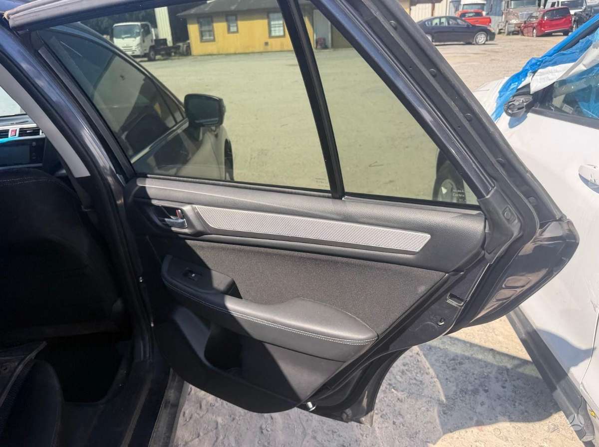 Subaru Outback, 2.5 l., Универсал