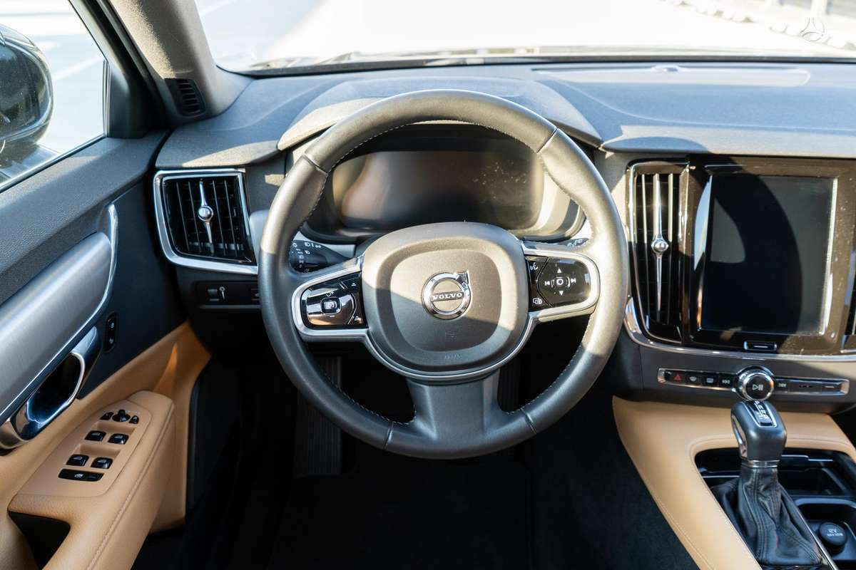 Volvo V90, 2.0 l., Универсал