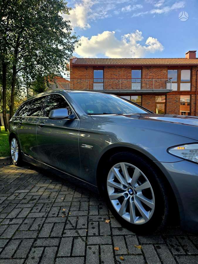 BMW 520, 2.0 l., wagon