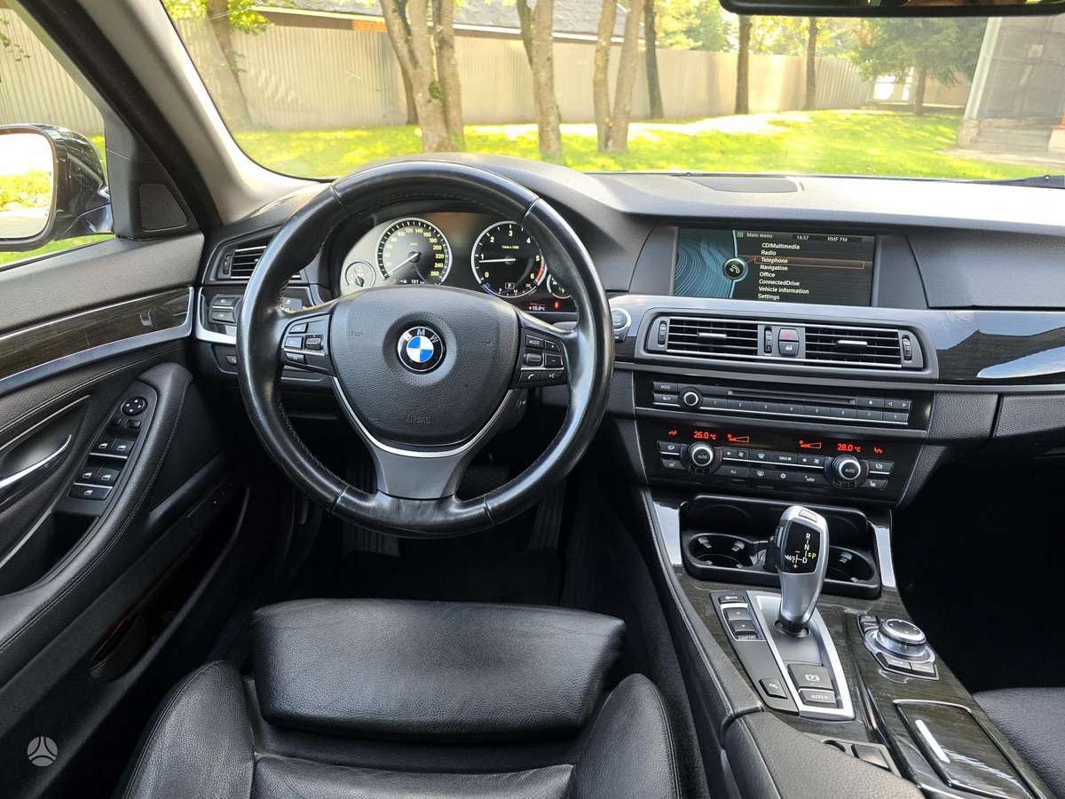 BMW 520, 2.0 l., Универсал