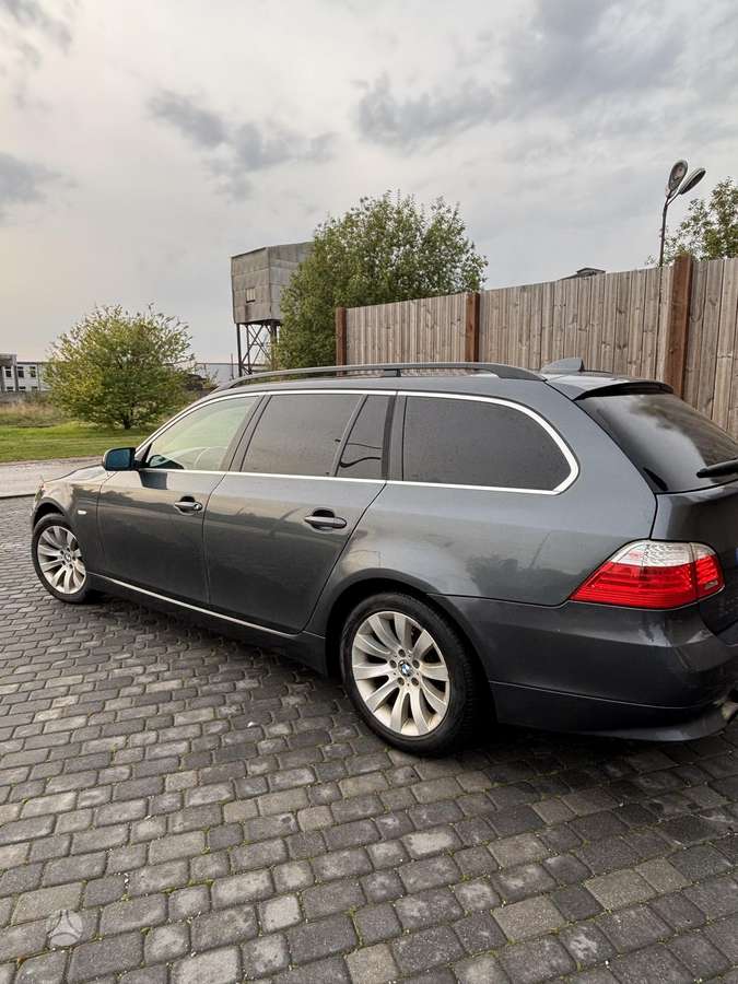 BMW 520, 2.0 l., universalas