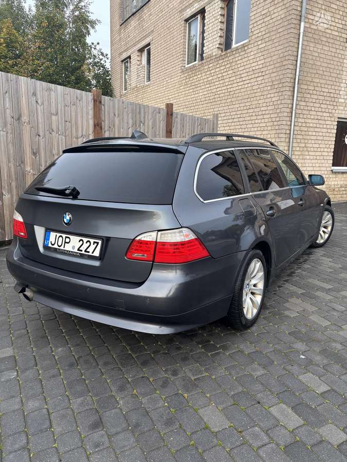 BMW 520, 2.0 l., Универсал