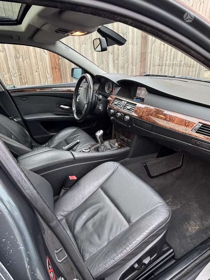 BMW 520, 2.0 l., Универсал