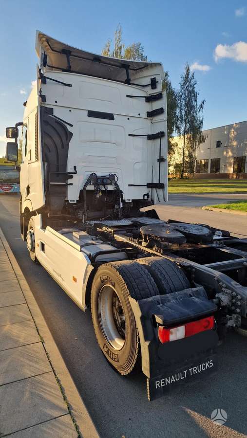 Renault T460, 2 miegamosios vietos