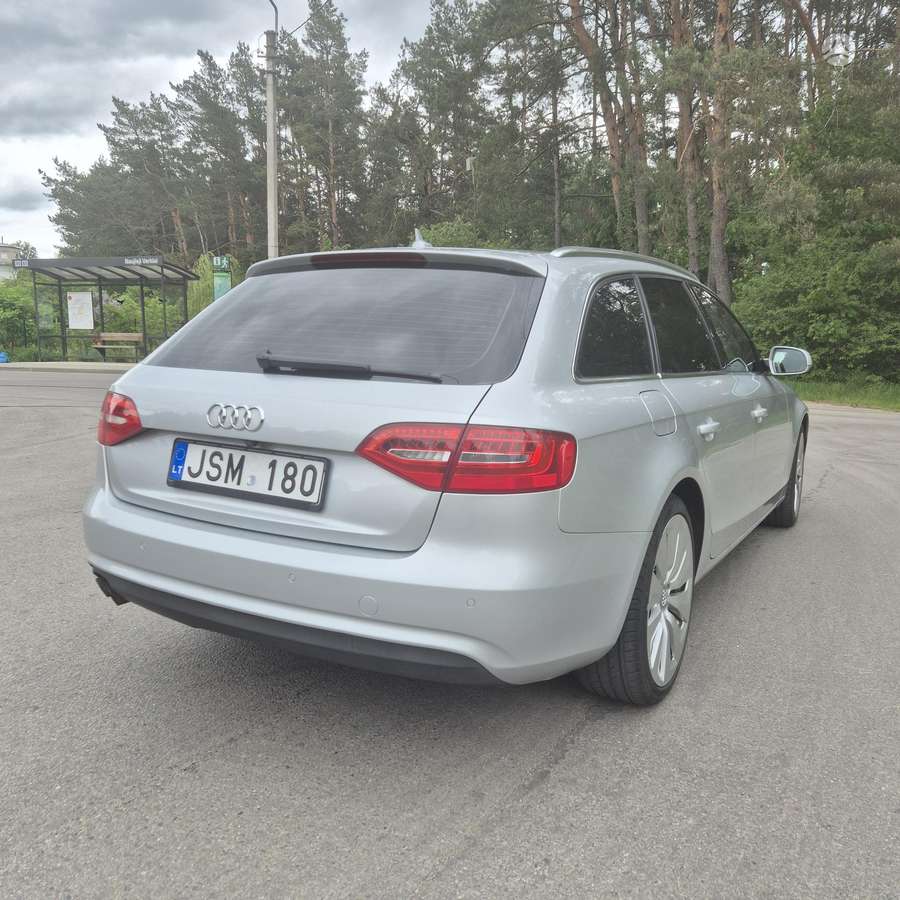 Audi A4, 2.0 l., Универсал