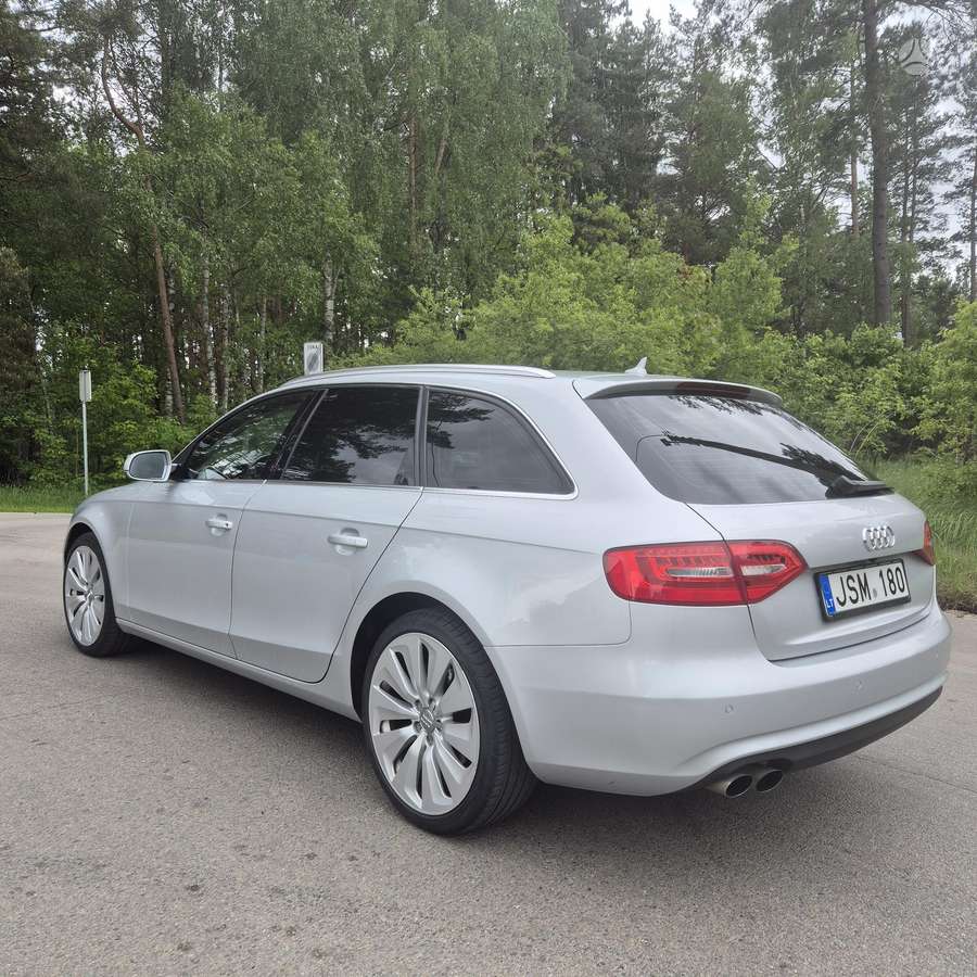 Audi A4, 2.0 l., Универсал