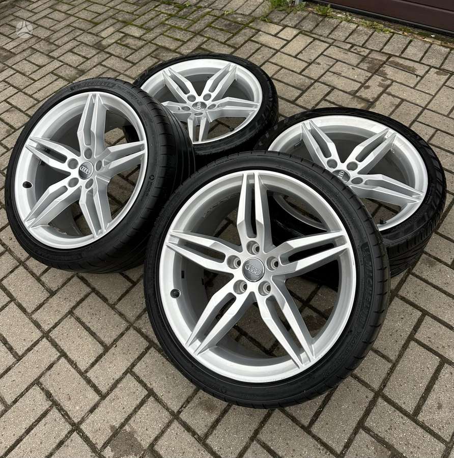 Audi A5, light alloy, R19
