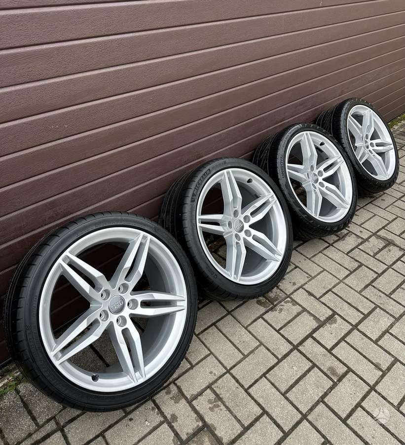 Audi A5, light alloy, R19