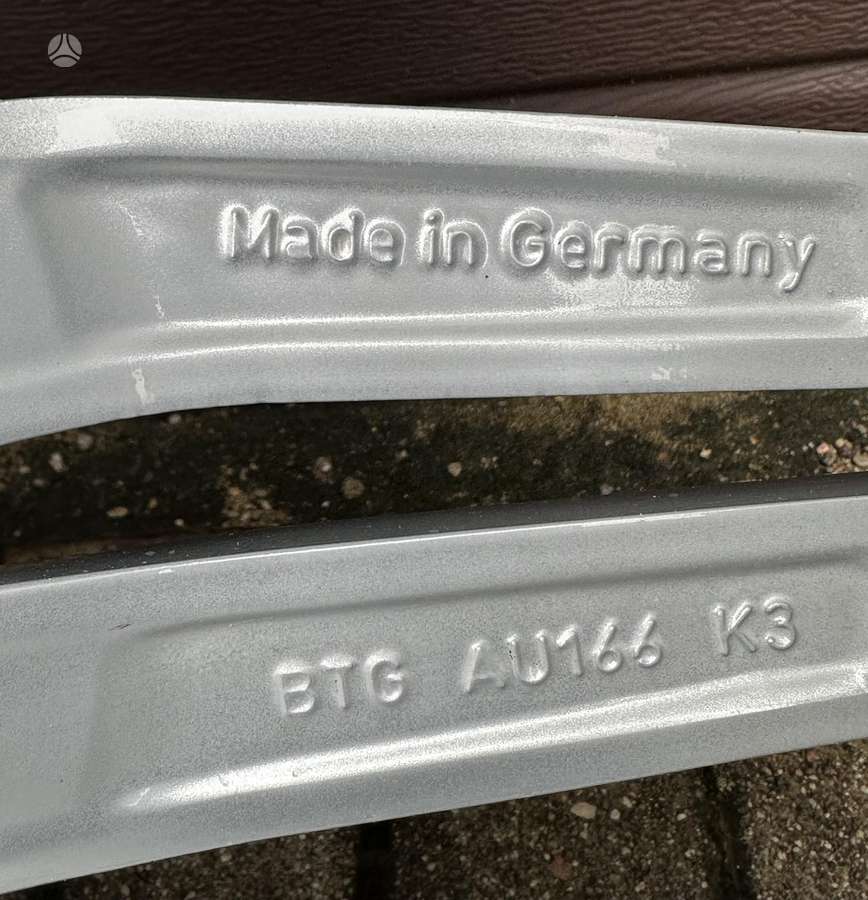 Audi A5, light alloy, R19
