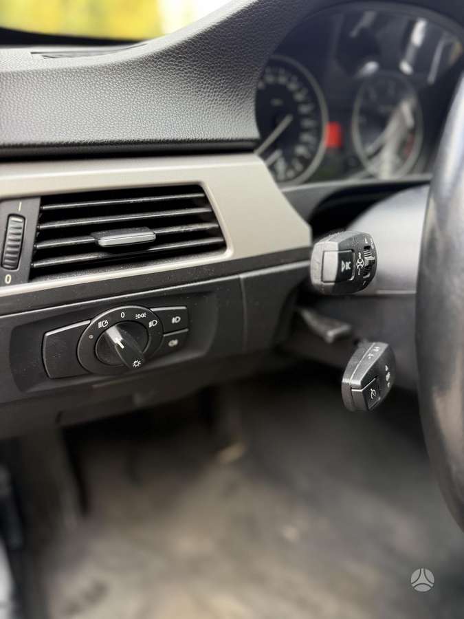 BMW 320, 2.0 l., universalas