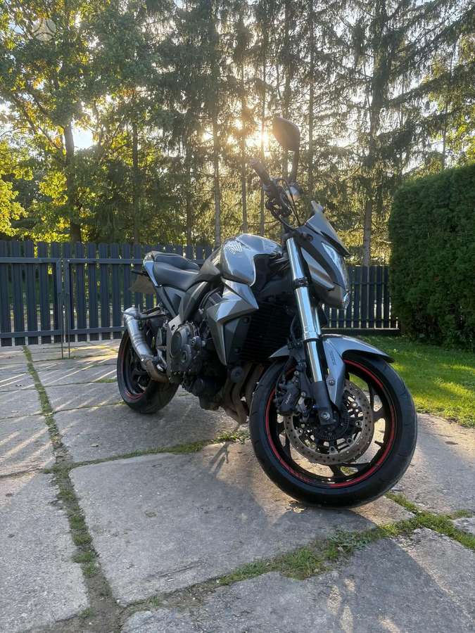 Honda CB 1000cc, street / classic