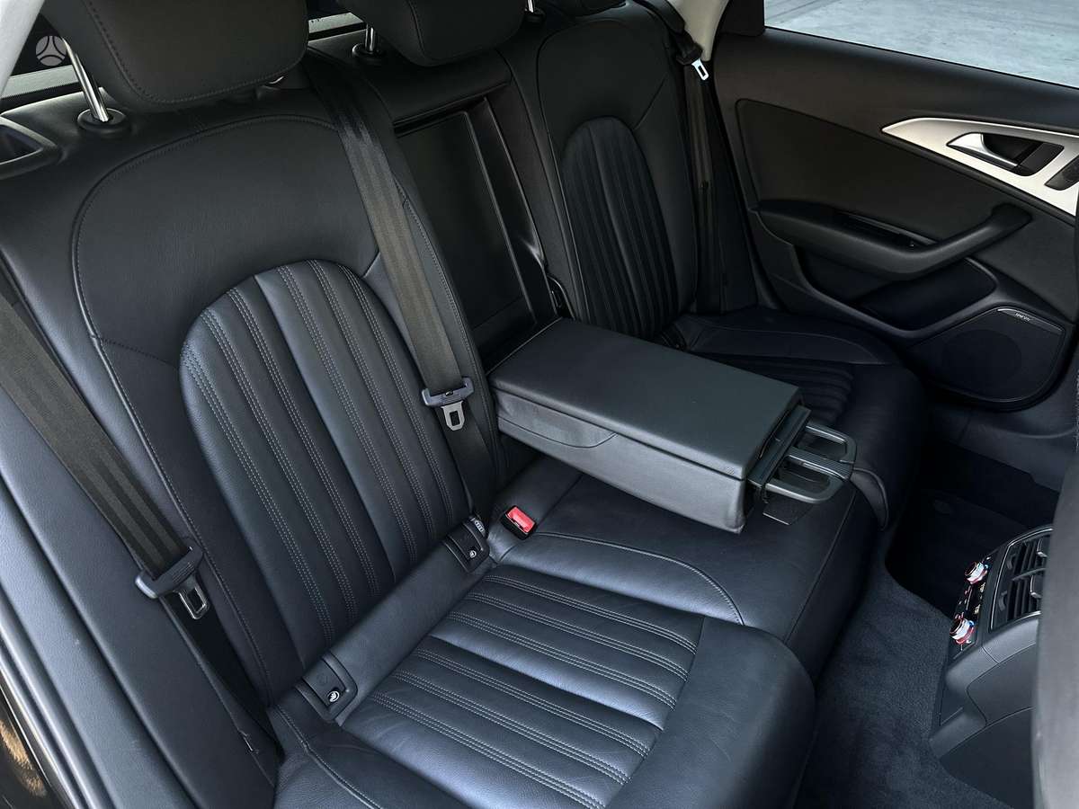 Audi A6, 3.0 l., wagon