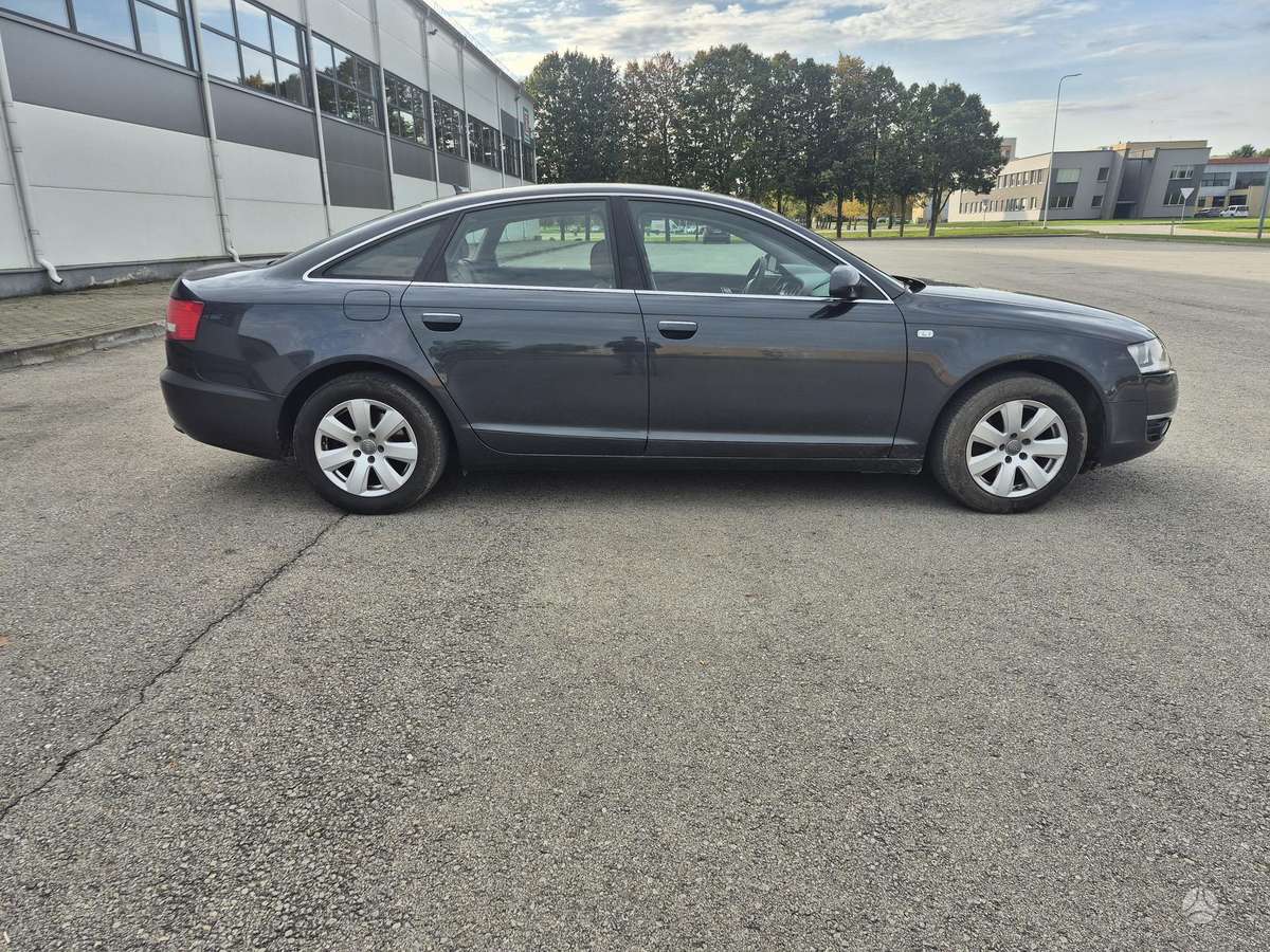 Audi A6, 2.0 l., Седан