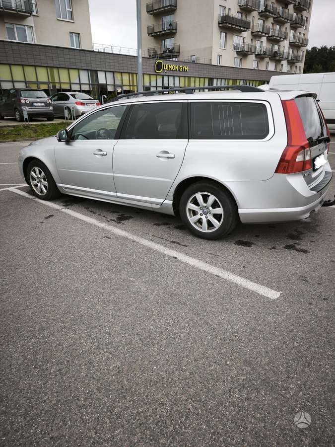Volvo V70, 2.4 l., wagon