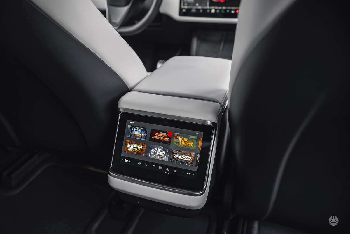 Tesla Model S, 100 кВт·ч, Седан