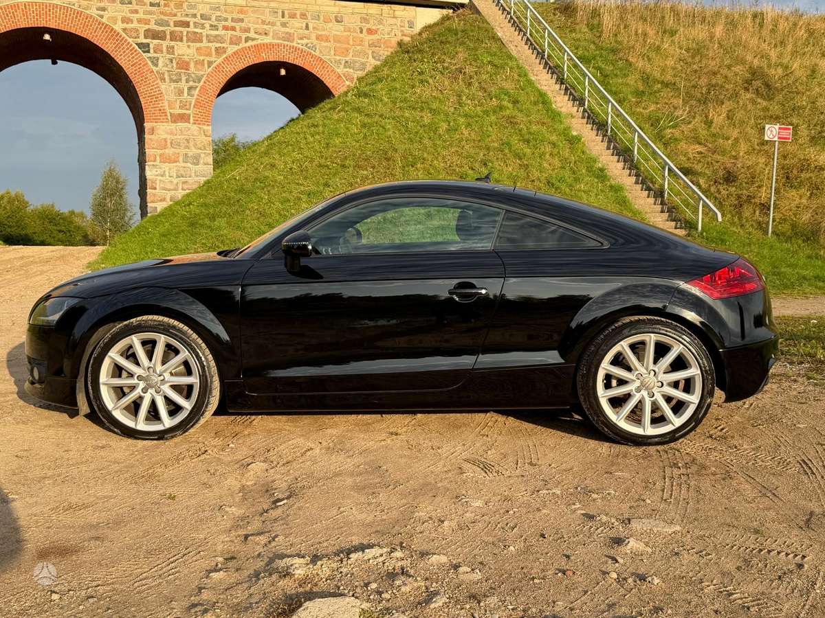 Audi TT, 2.0 l., Купе (coupe)