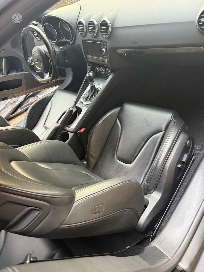 Audi TT, 2.0 l., Купе (coupe)