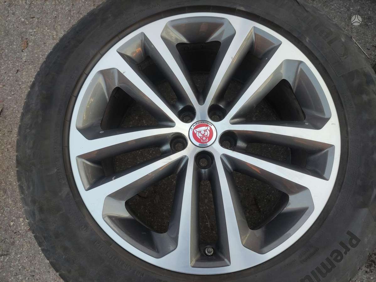 Jaguar, lengvojo lydinio, R19