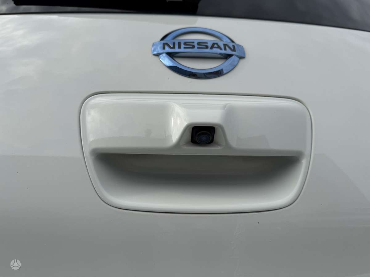 Nissan Leaf, 30 кВт·ч, Хэтчбек