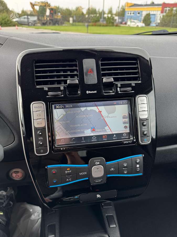 Nissan Leaf, 30 kWh, hečbekas
