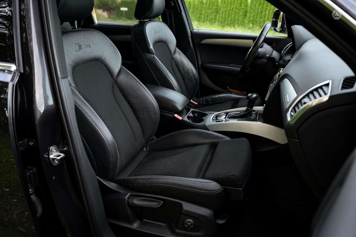 Audi Q5, 2.0 l., Внедорожник / Кроссовер