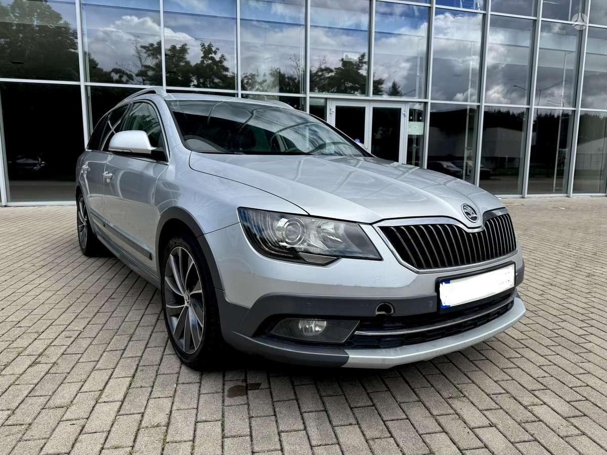 Skoda Superb, 2.0 l., wagon