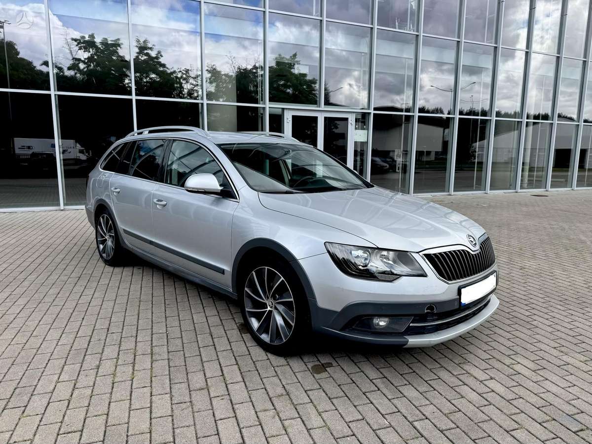 Skoda Superb, 2.0 l., Универсал