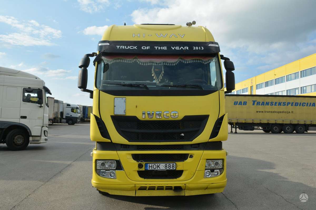 Iveco Stralis, double sleeper