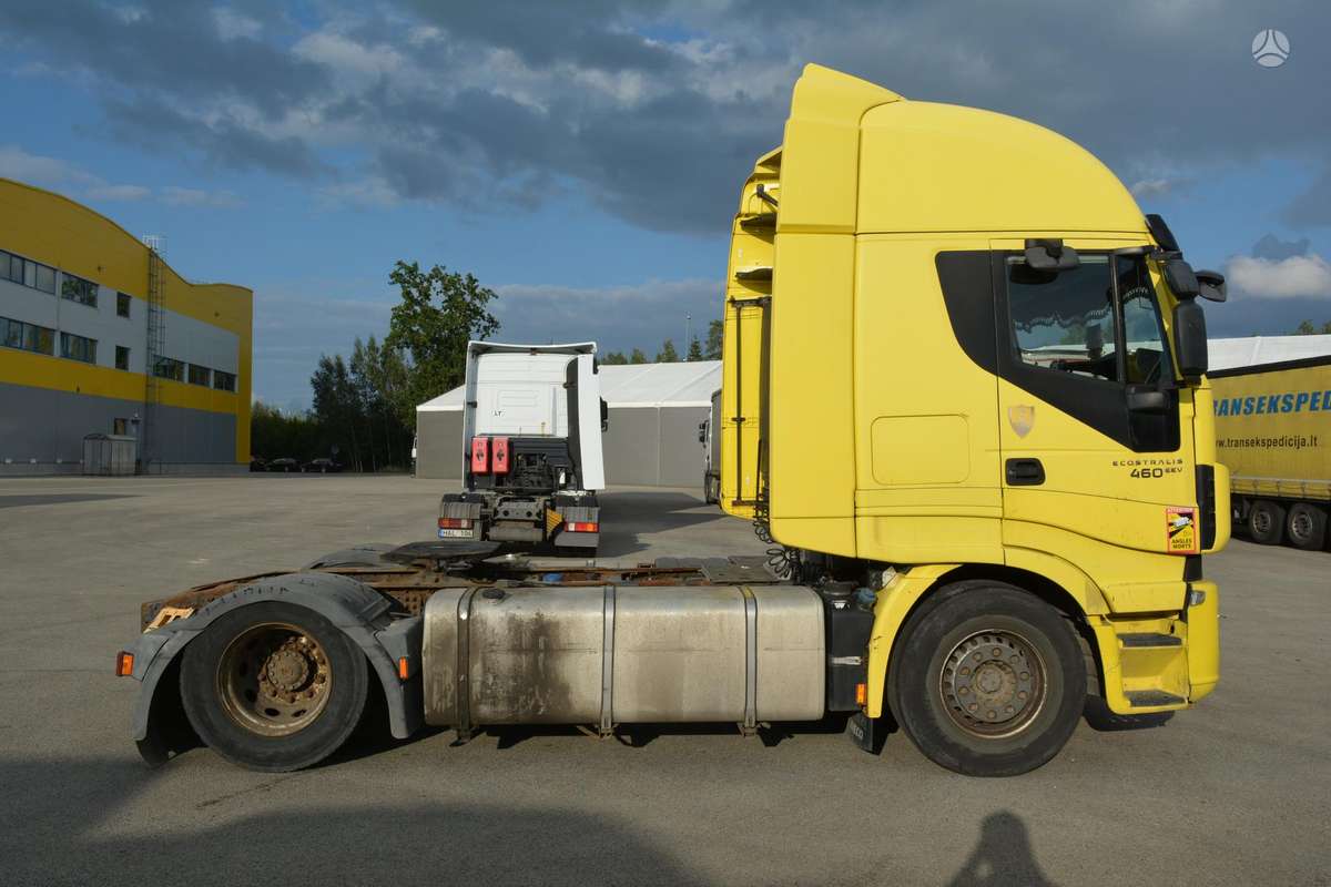 Iveco Stralis, 2 спальных места