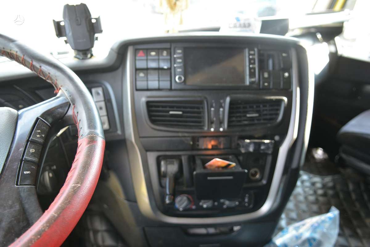 Iveco Stralis, 2 спальных места
