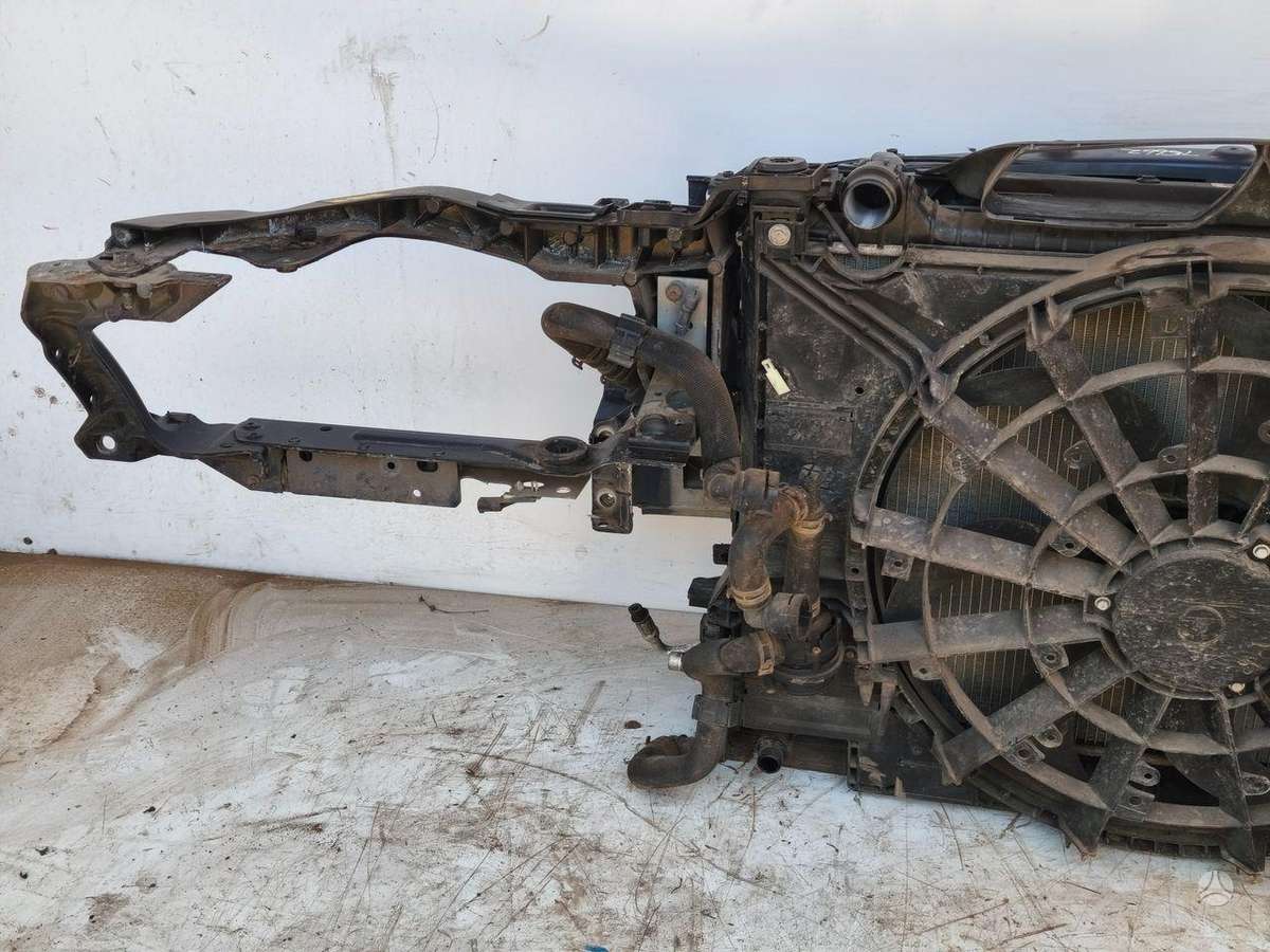 Jaguar XE, GX73-10005-A359A, radiatorius
