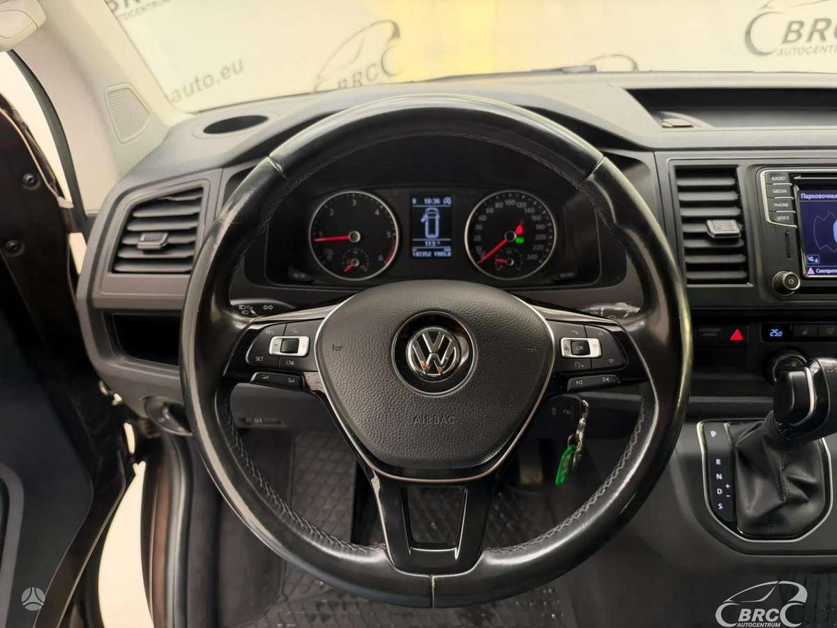 Volkswagen Multivan, 2.0 l., Минивэн