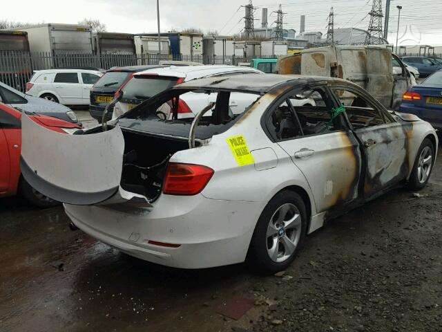 BMW 3 serija dalimis. N47d20c