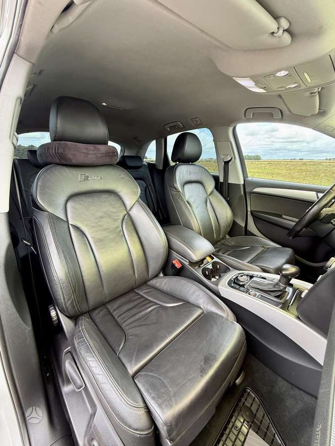 Audi Q5, 2.0 l., Внедорожник / Кроссовер