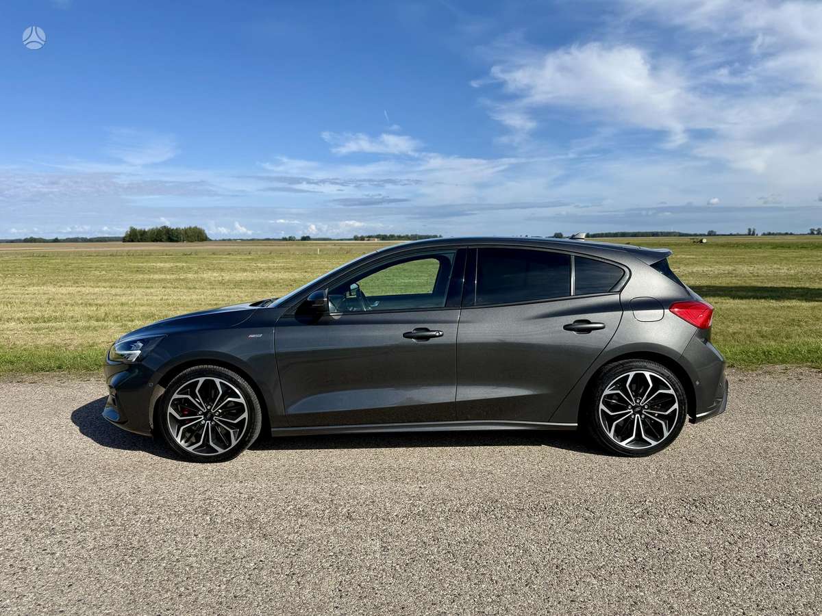 Ford Focus, 2.0 l., Хэтчбек