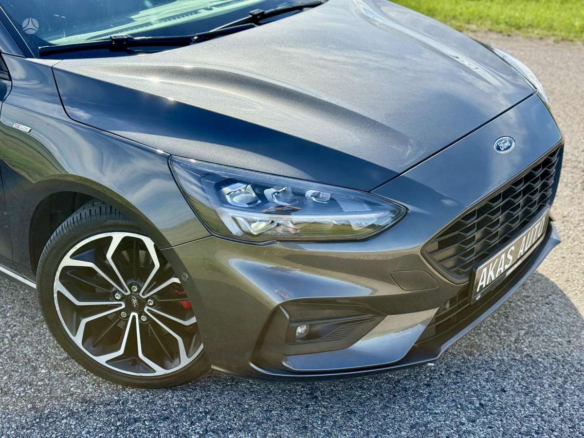 Ford Focus, 2.0 l., Хэтчбек