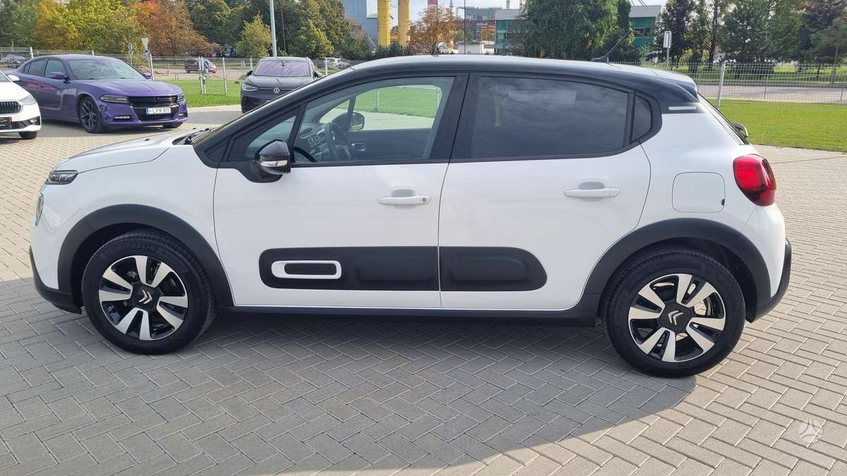 Citroen C3, 1.2 l., hatchback