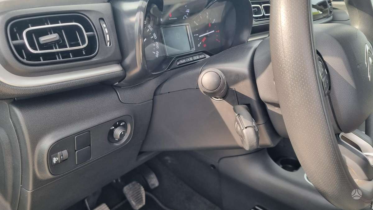 Citroen C3, 1.2 l., hatchback